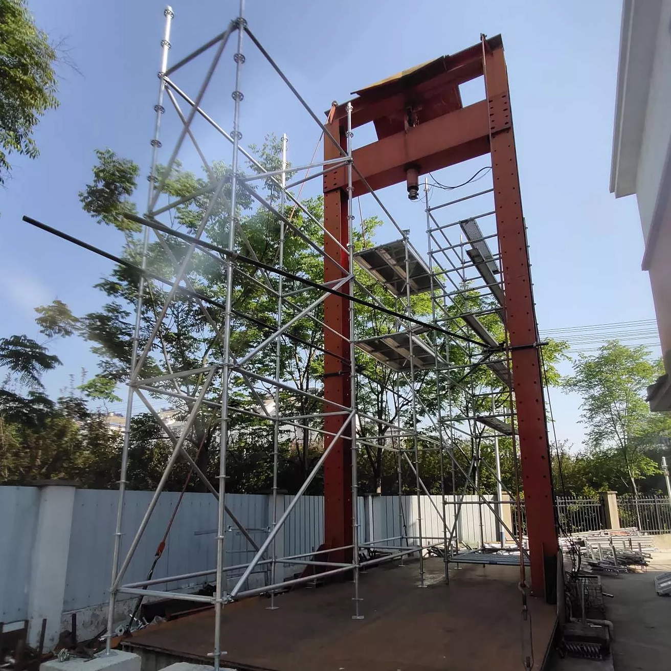Maximizing Efficiency on Construction Sites with Aluminium Scaffolding