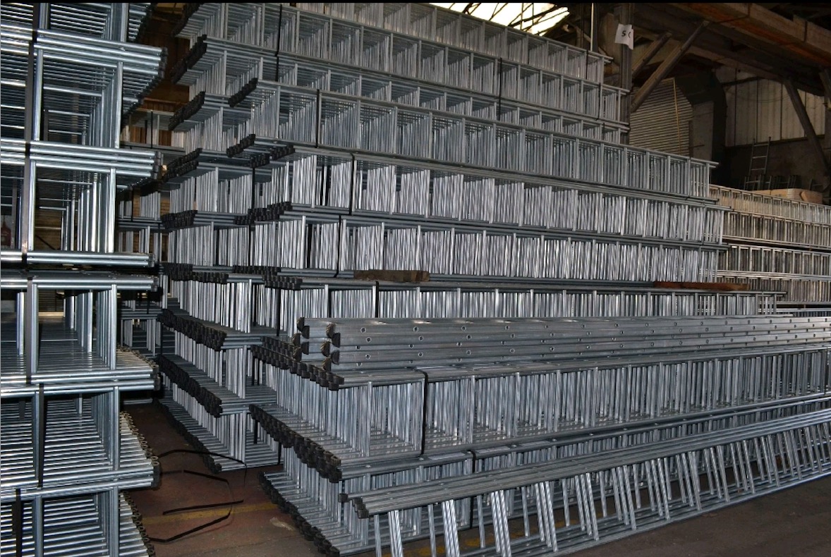 scaffold ladder beam British sizes