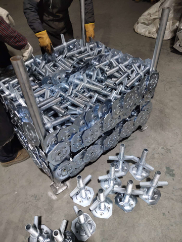 600mm Scaffold Swivel Screw Jack for Scaffolding System