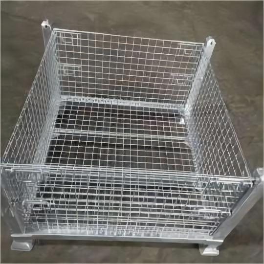 Metal pallet cages