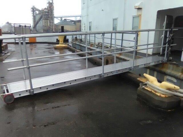 Marine scaffolding plank
